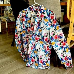 Men’s button up shirt.